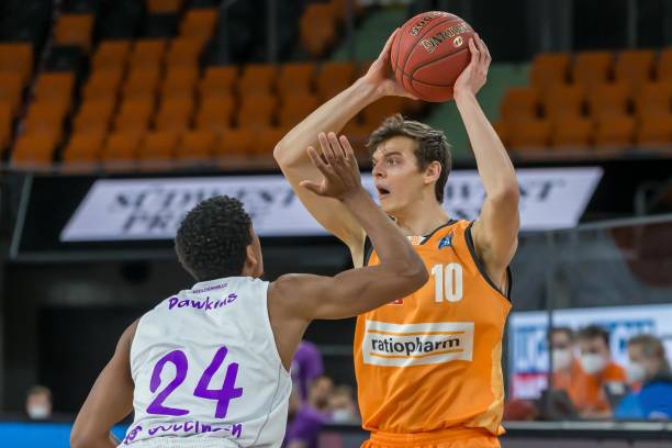 上继续展现 上继续展现