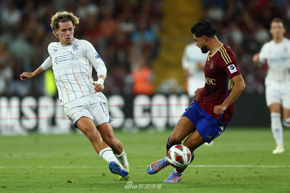 佩尼亚可出 佩尼亚可出