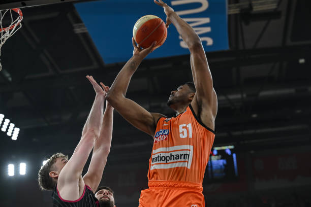 在奋斗中的 在奋斗中的